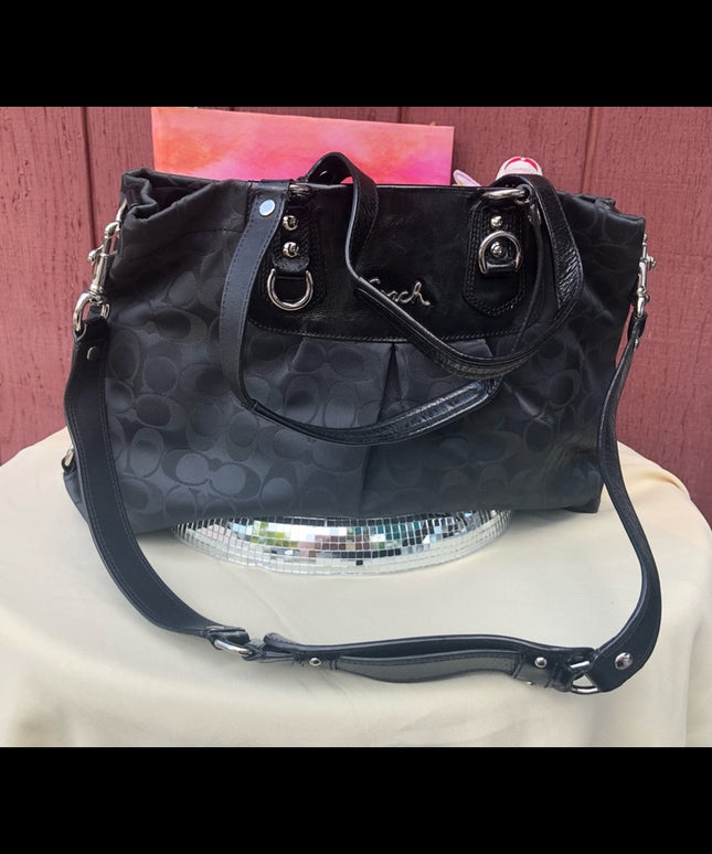 F15510 Lg Coach shoulder hobo black bag