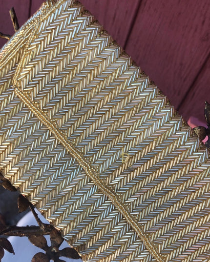 Vintage Gold Bead Simpsons Clutch 8x5”