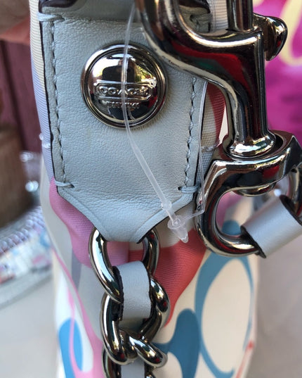 F16274 Coach shoulder bag signature White pink
