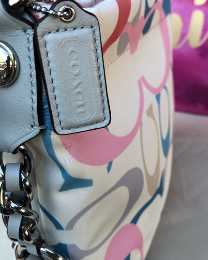 F16274 Coach shoulder bag signature White pink
