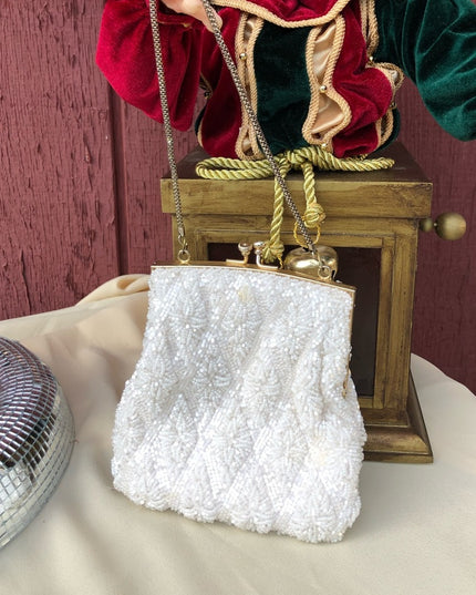 Vintage white bead purse wristlet