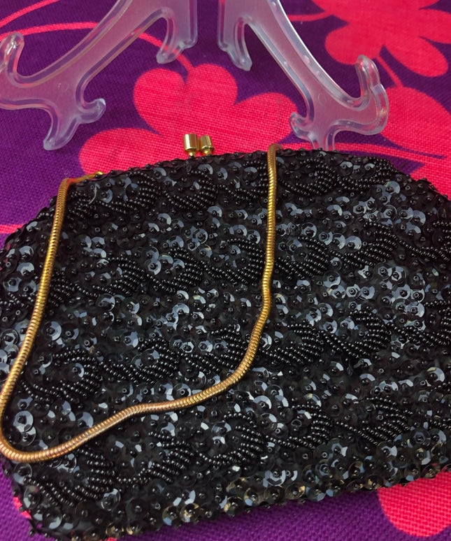 Vintage 1960s small black bead wristlet sequin