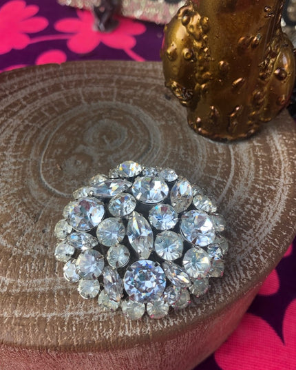 Vintage 1960s Crystal round brooch silver finish quality heavy brooch
