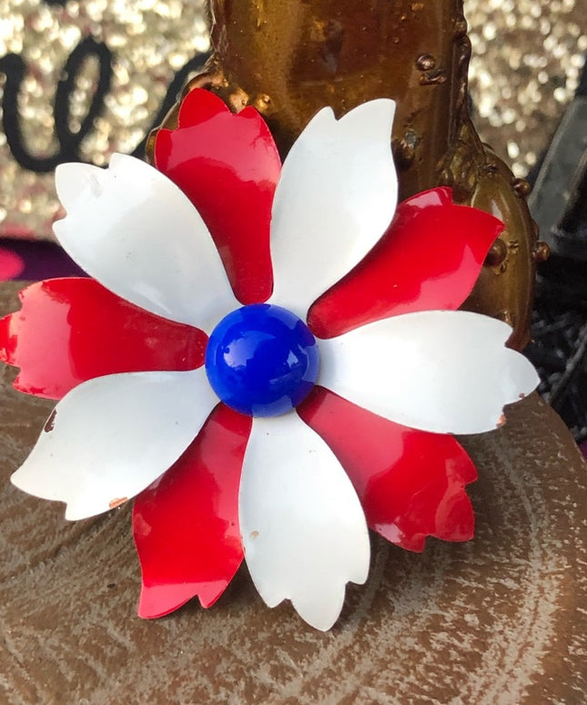 Vintage 1960s Flower brooch Red white blue nautical