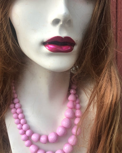 Vintage 1960s pink pastel double bead necklace