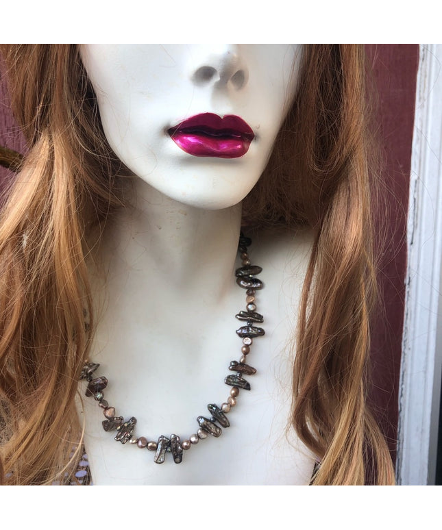 Beautiful fresh water pearl necklace