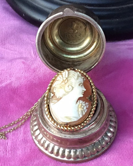 Vintage Gold filled cameo brooch pendant