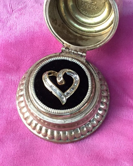 10k gold fancy diamond heart pendant for necklace