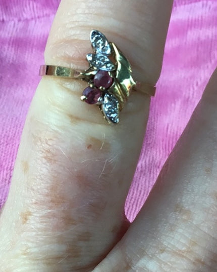 10k gold diamond & ruby ring vintage