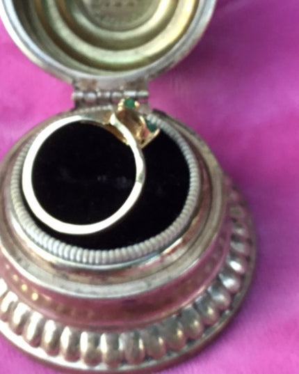 Vintage 10k gold diamond & emerald ring Sz 6.5