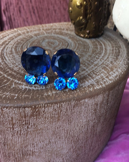 Vintage sapphire Blue  crystal juliana? clip on earrings
