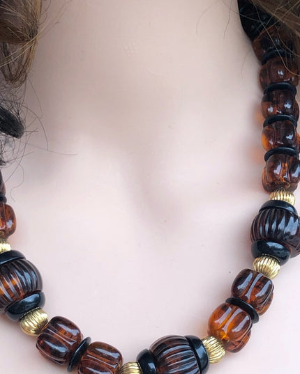 Vintage Faux Amber resin bead necklace 21”