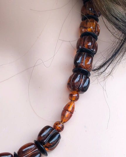 Vintage Faux Amber resin bead necklace 21”