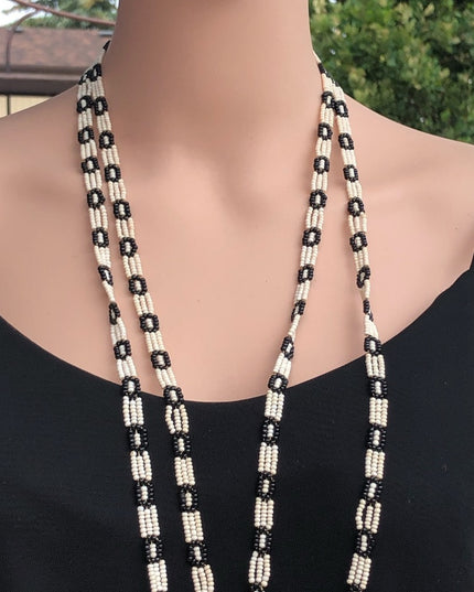 Vintage 64” Indian sead bead necklace black white