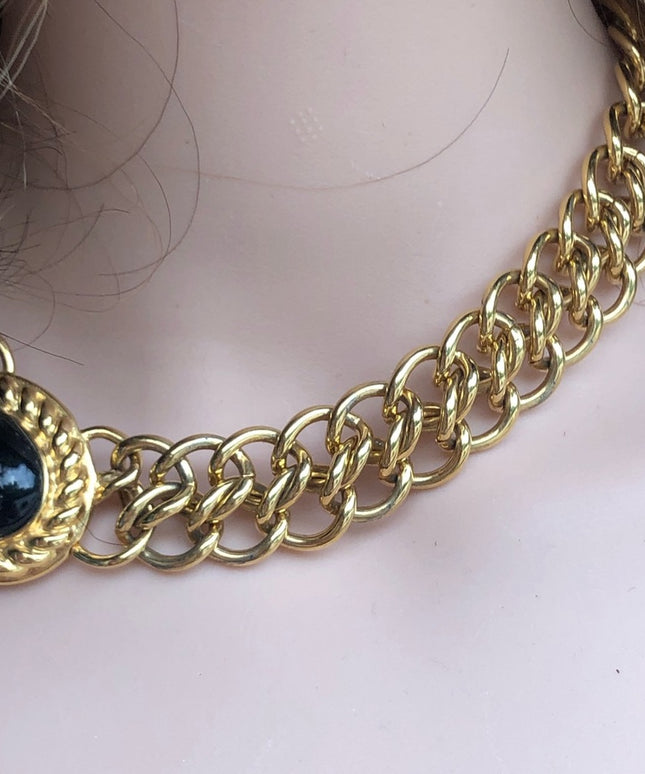 Vintage Heavy gold Monet Necklace 15” black enamel