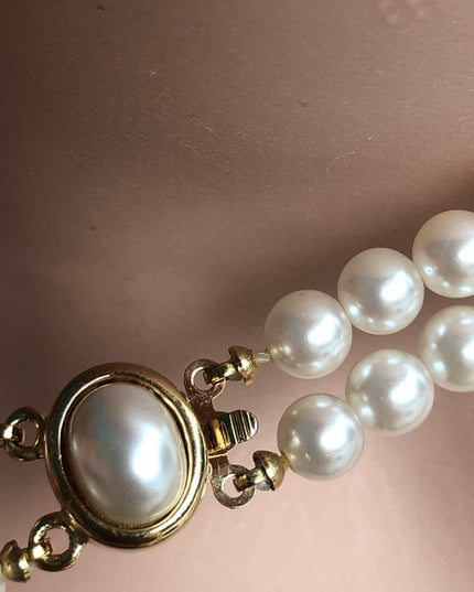 Vintage NWOT Faux pearl rhinestone necklace