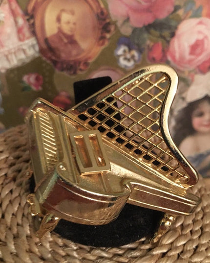 Vintage gold finish large Piano brooch musical music