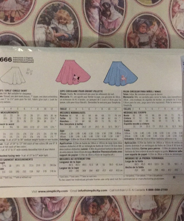Simplicity Sewing pattern girls costume sock hop
