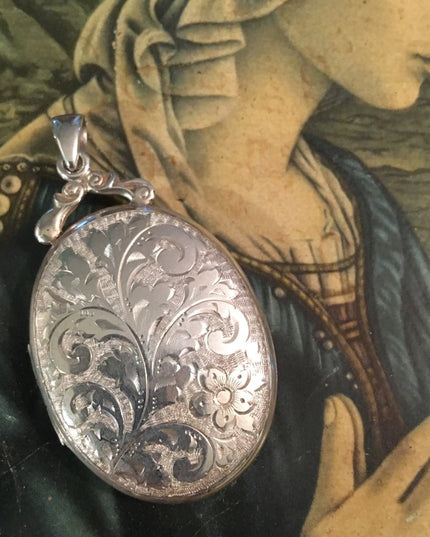 Antique Victorian English Etched Victorian Locket Sterling silver 925 LARGE