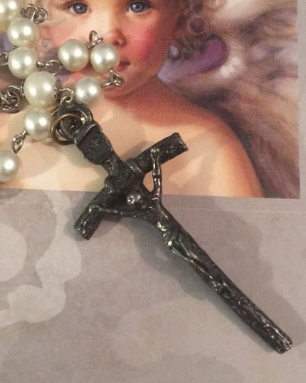 Vintage faux pearl rosary Italy silver finish Catholic religious Crucifix