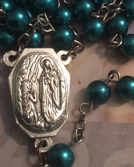 Vintage green faux pearl rosary crucifix Catholic