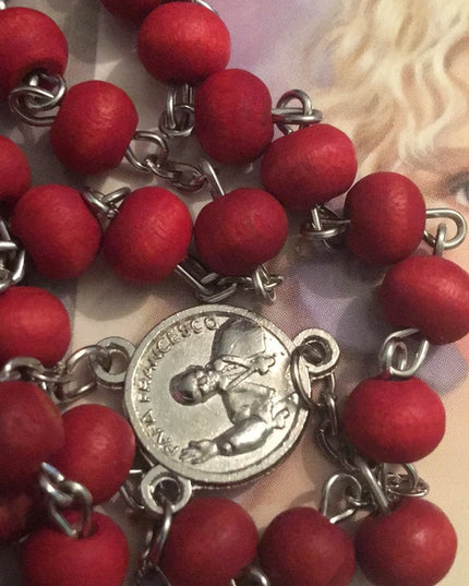 Papa Francesco Rose scented wood rosary VG