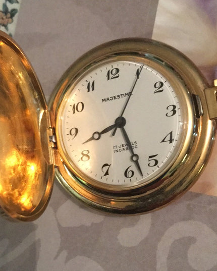 Vintage Magestime Pocket watch gold 17 jewls