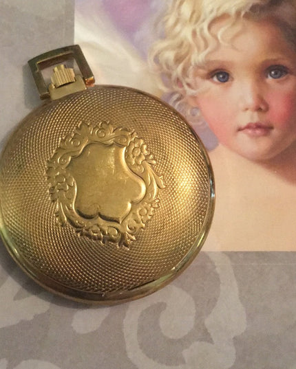 Vintage Magestime Pocket watch gold 17 jewls