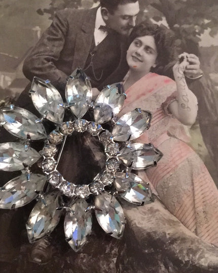 Stunning Vintage Triad Crystal flower brooch sparkle 1960s