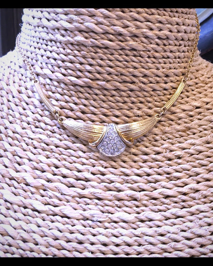 beautiful vintage rhinestone gold choker necklace