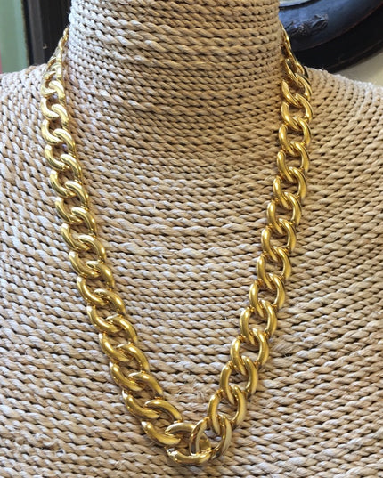 Vintage 1980s Chunky gold Napier Necklace link