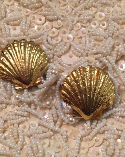 Vintage gold shell shoe clips buckle High end item