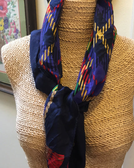 Echo silk Plaid scarf 1980s Vintage print tassel
