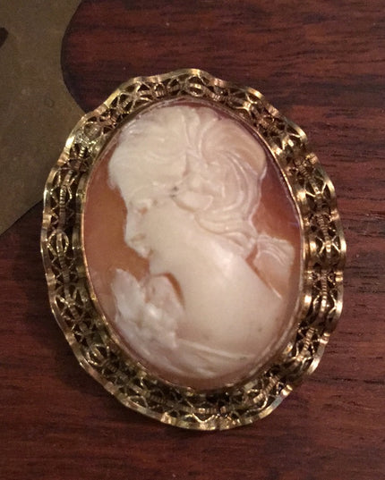 Vintage 12k GF Shell cameo brooch pendant