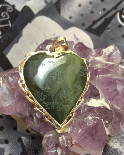 VTG Sterling 925 Jade Siam etched heart pendant