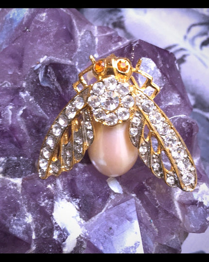 VTG crystal gold faux pearl bug fly brooch