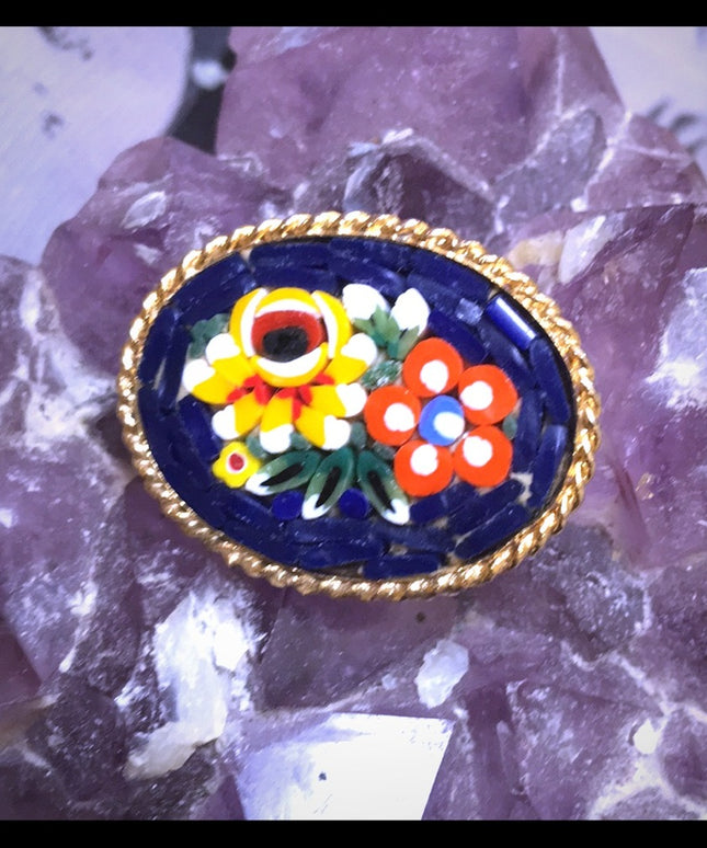 Vintage 1960s Italy Micro Mosaic glass brooch gold