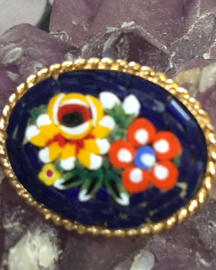 Vintage 1960s Italy Micro Mosaic glass brooch gold