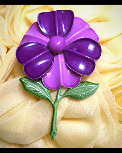 Vintage metal flower brooch 1960s Large