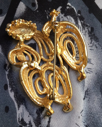 Vintage 1960s Large gold DOG brooch poodle