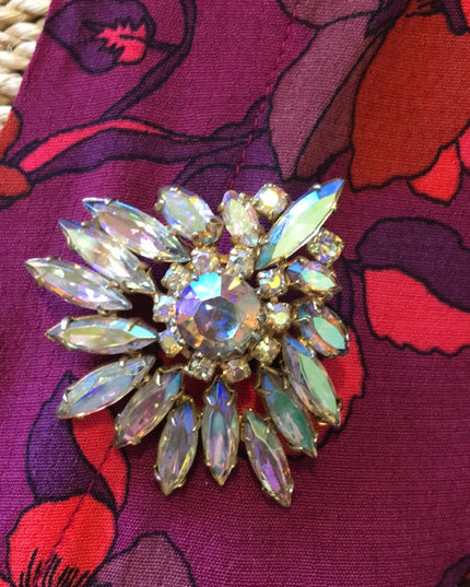 VTG 1950s Crystal AB brooch beauty