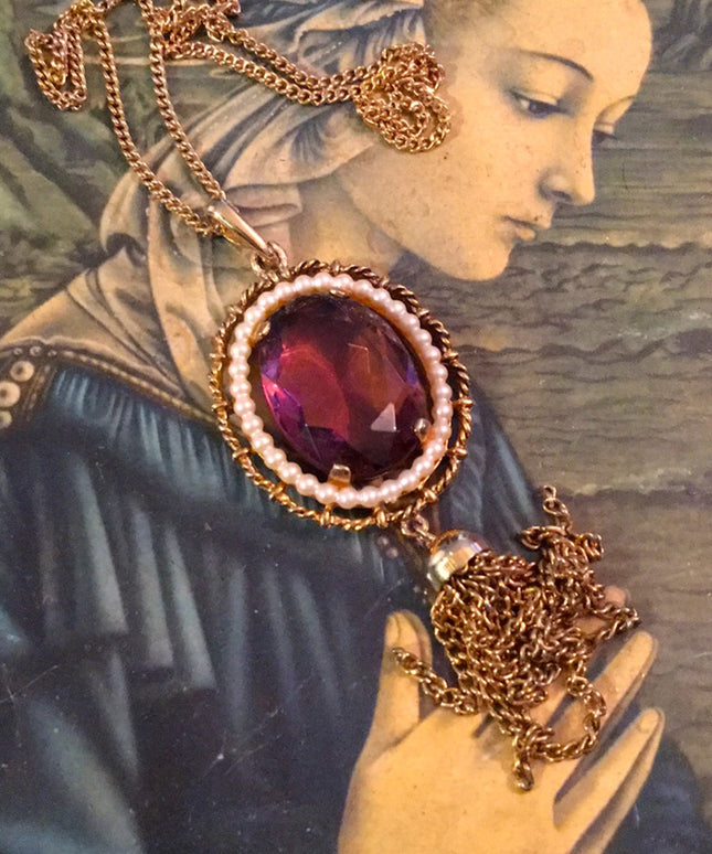 Vintage purple crystal Gold tone pendant necklace