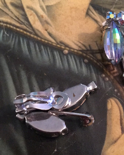 VTG Blue crystal clip on earrings