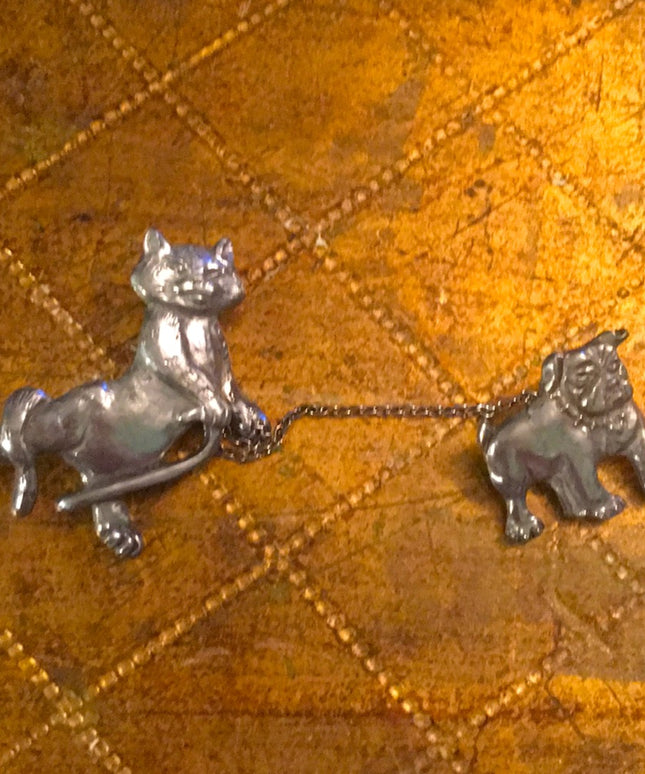 Pewter Cat & Dog sweater brooch clip 1990