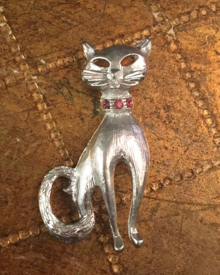 Vintage Kitty cat silver tone brooch