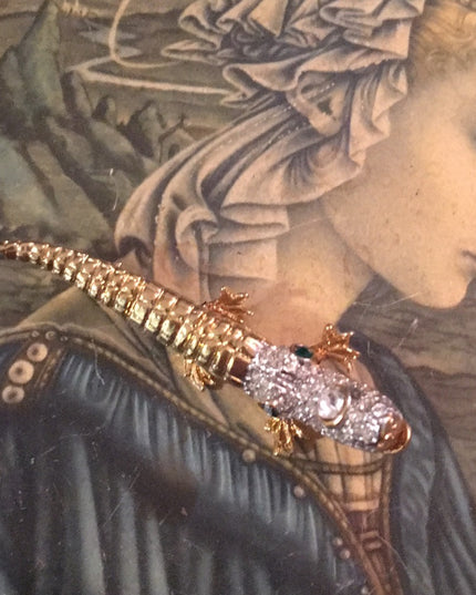 Vintage crystal gold tone aligator brooch