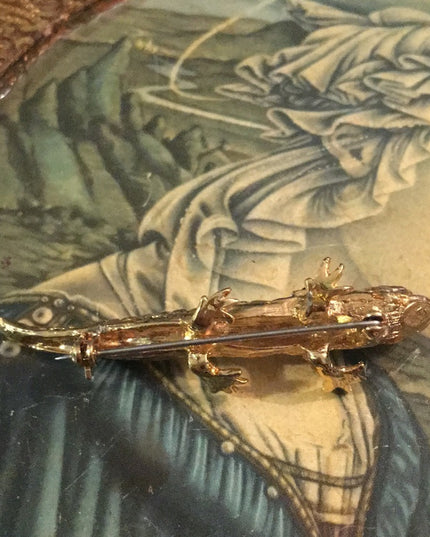 Vintage crystal gold tone aligator brooch