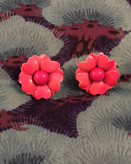Vintage pink metal flower clip on earrings