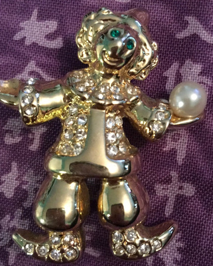Vintage Gold tone clown juggler crystal pave brooch