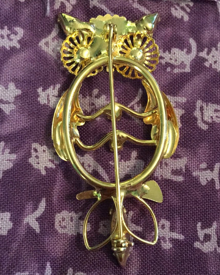 Gold tone rhinestone OWL brooch
